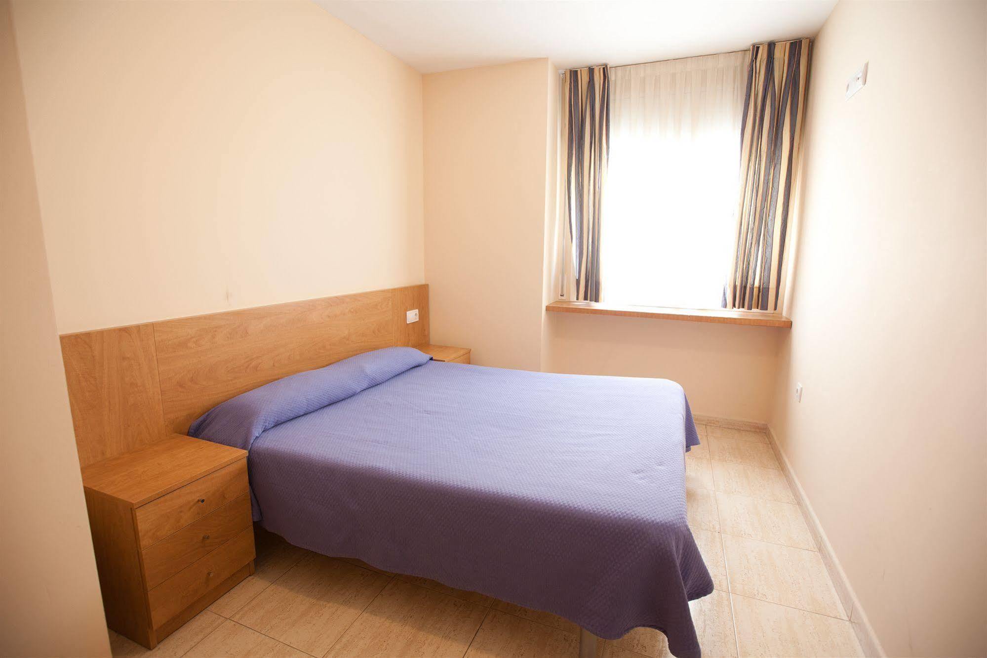 Apartaments Costamar 카라펠 객실 사진